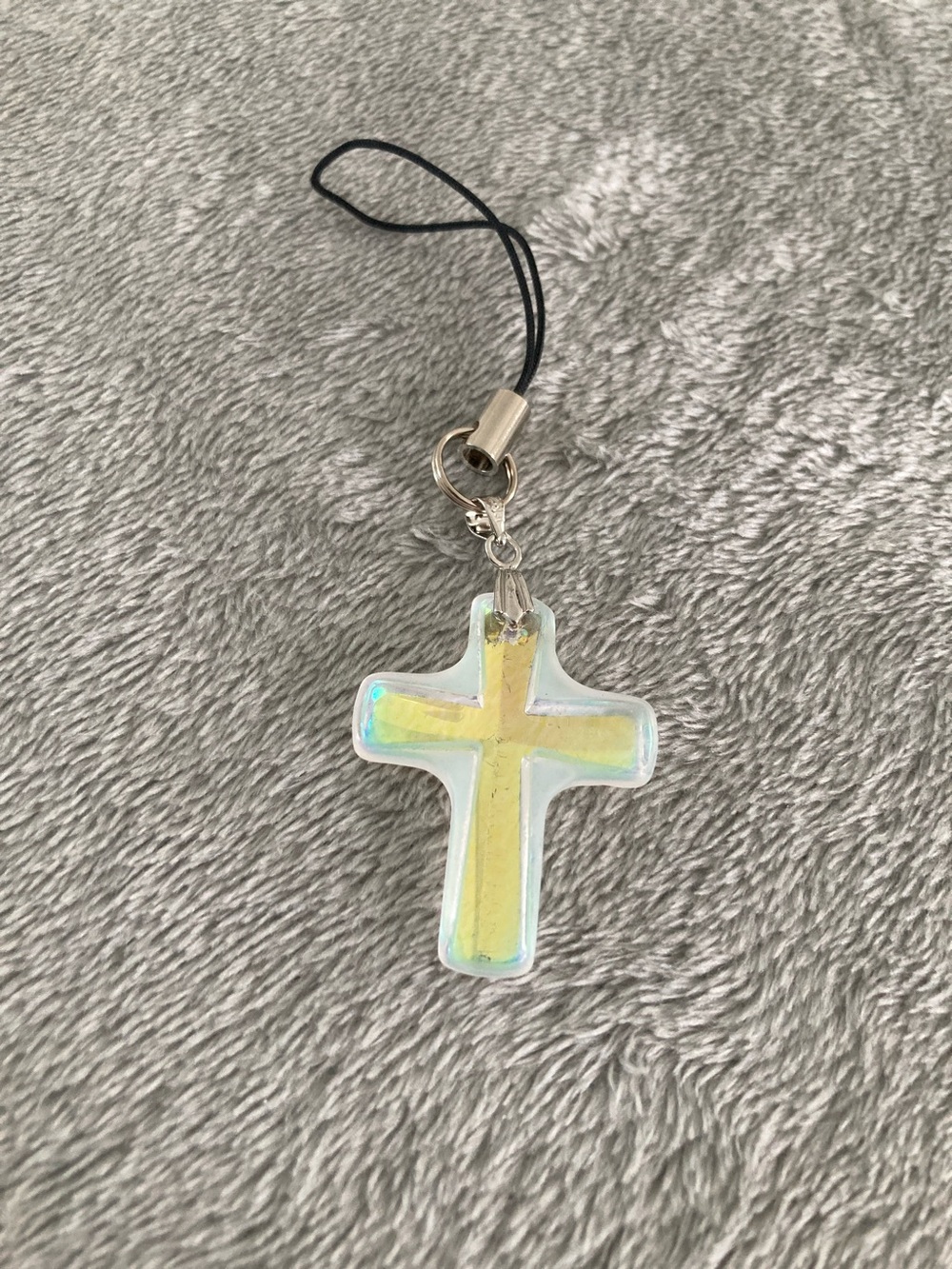 Car/cellphone/ipad/keychain cross charm